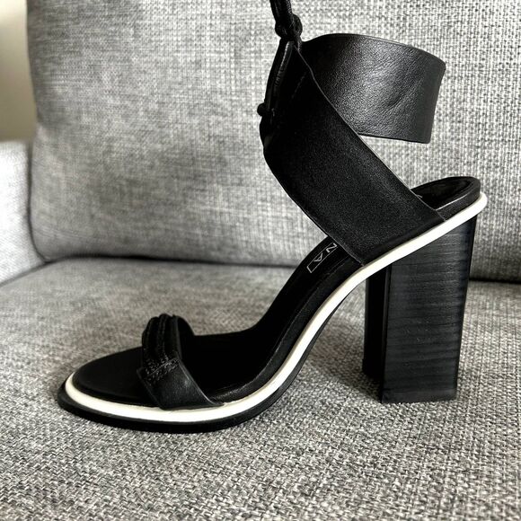 EUC Sol Sana Chuck II Heels Black Leather Strappy Block Sandals Size 38 US 7.5/8 - Picture 6 of 15